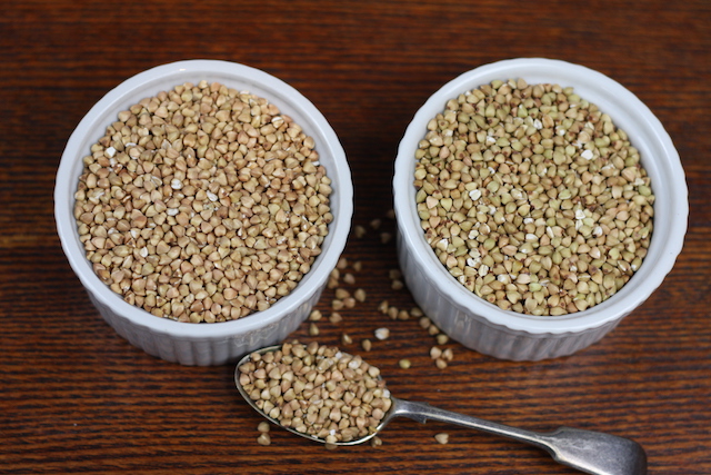 Buckwheat side by side Toasted Raw