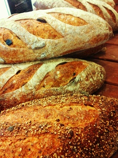 Artisan breads Ancient Grains